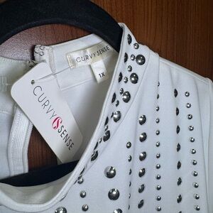 CurvySense 1X white stretch dress with silver embellishment